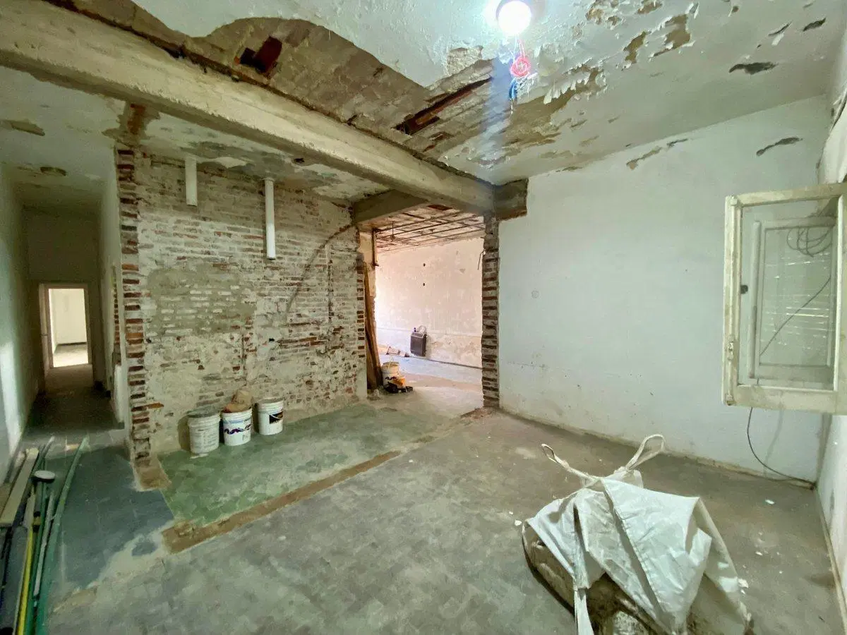CASA EN VENTA A RECICLAR EN ZONA SUR 2