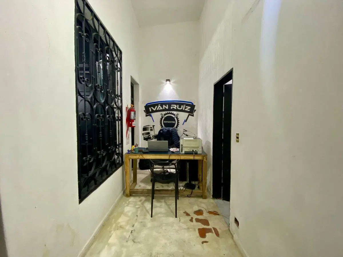 LOCAL VENTA AVENIDA PTE. PERON 3400 5