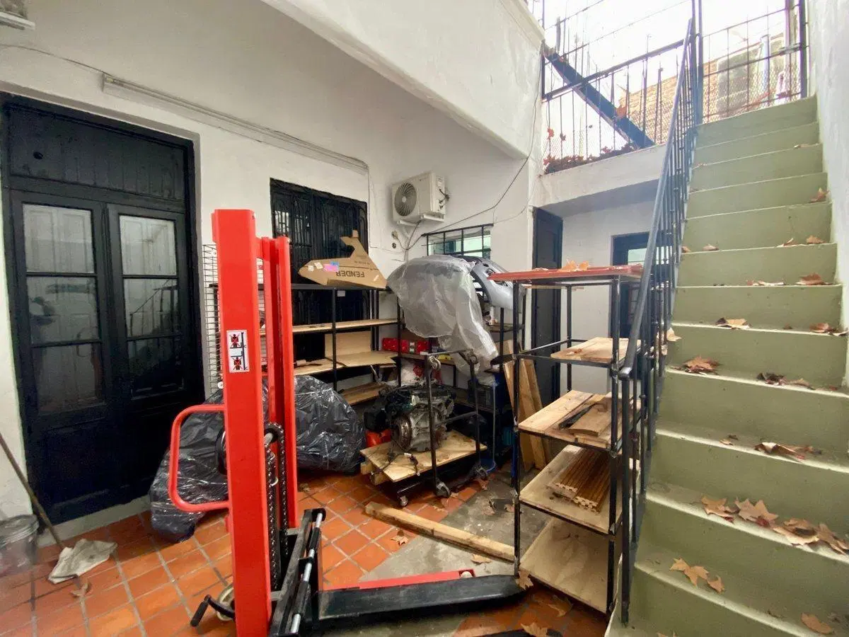 LOCAL VENTA AVENIDA PTE. PERON 3400 1