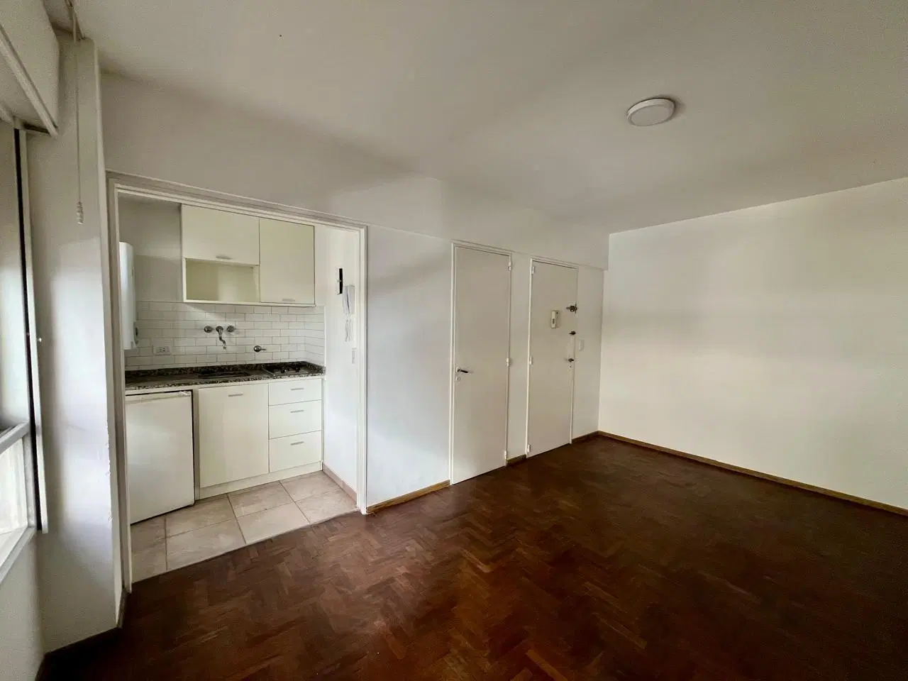 MONOAMBIENTE EN VENTA - B° MARTIN 3