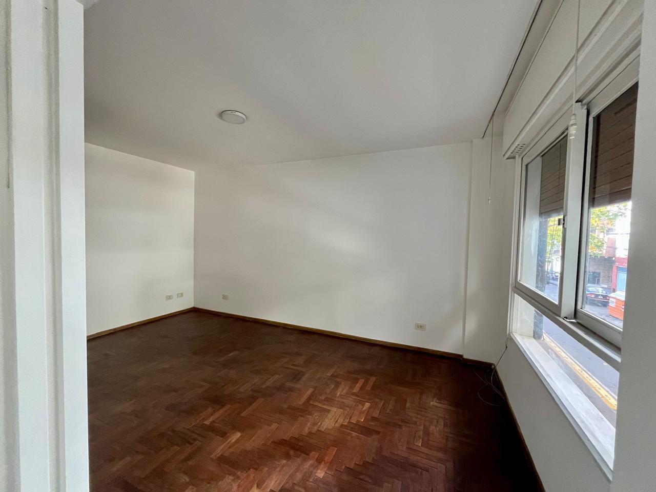 Foto de MONOAMBIENTE EN VENTA - B° MARTIN, imagen 2