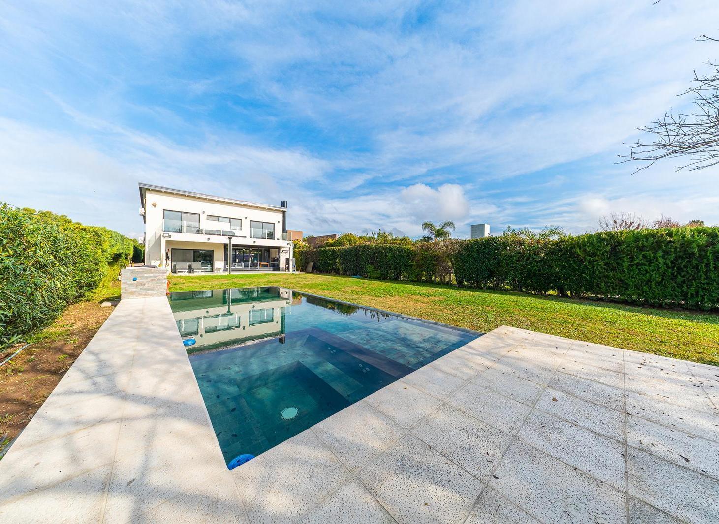 Foto de VENTA CASA CAMPOS DE ESTHER, imagen 5