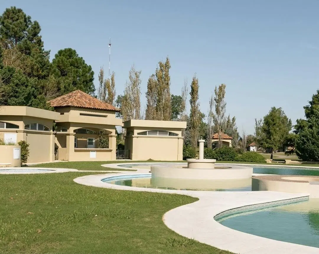 VENTA Terreno La Carolina Golf & Country RP18, Km 10,5 Piñero, 1332 m2 5
