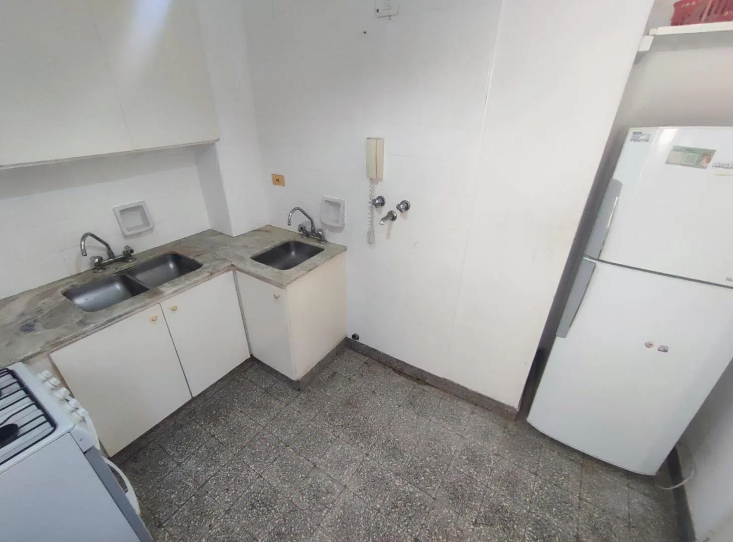 ALQUILER DEPARTAMENTO UN DORMITORIO CENTRO PROXIMO A PEATONAL 5