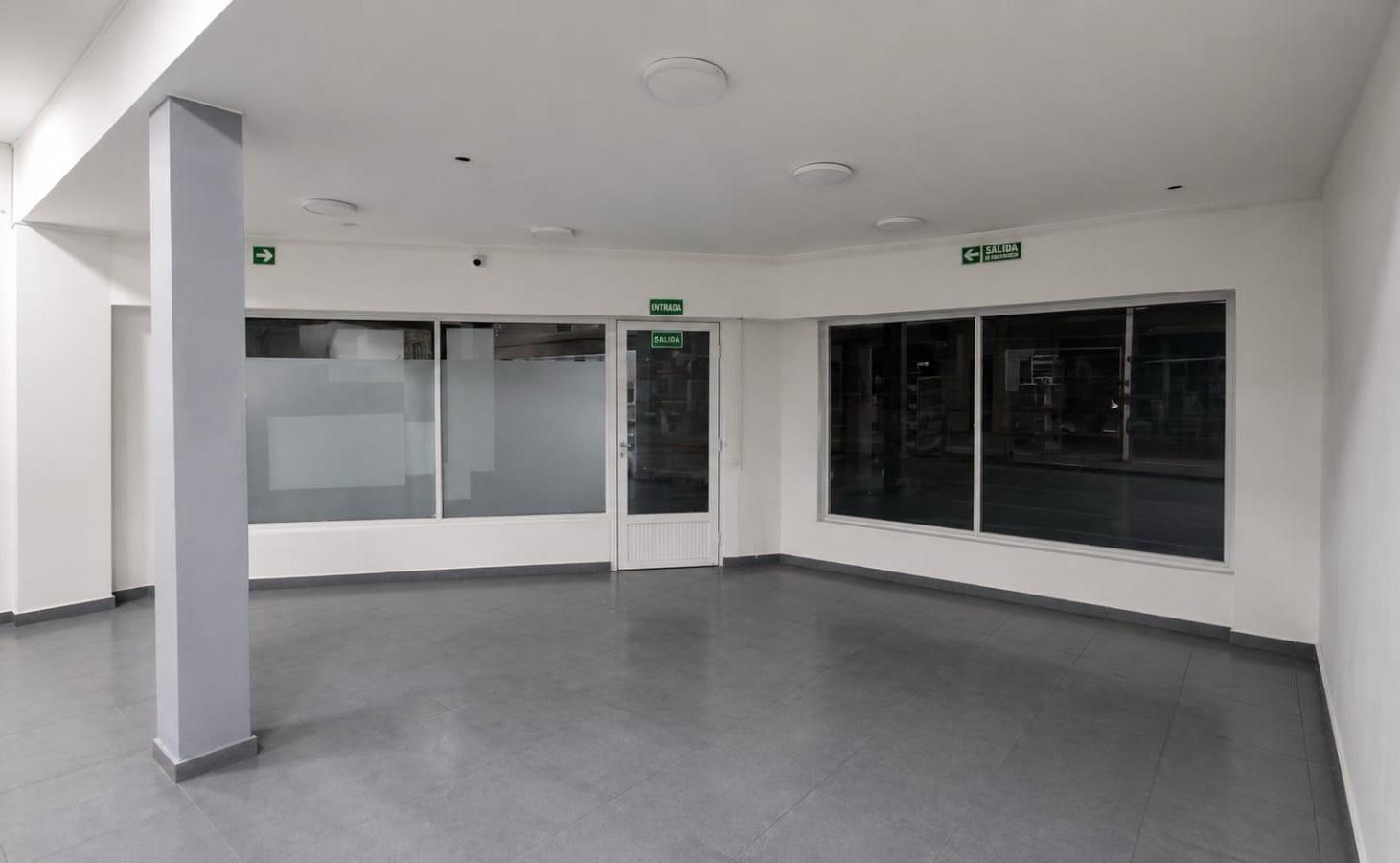 Foto de ALQUILER LOCAL COMERCIAL IDEAL AUTOSERVICIO, imagen 4