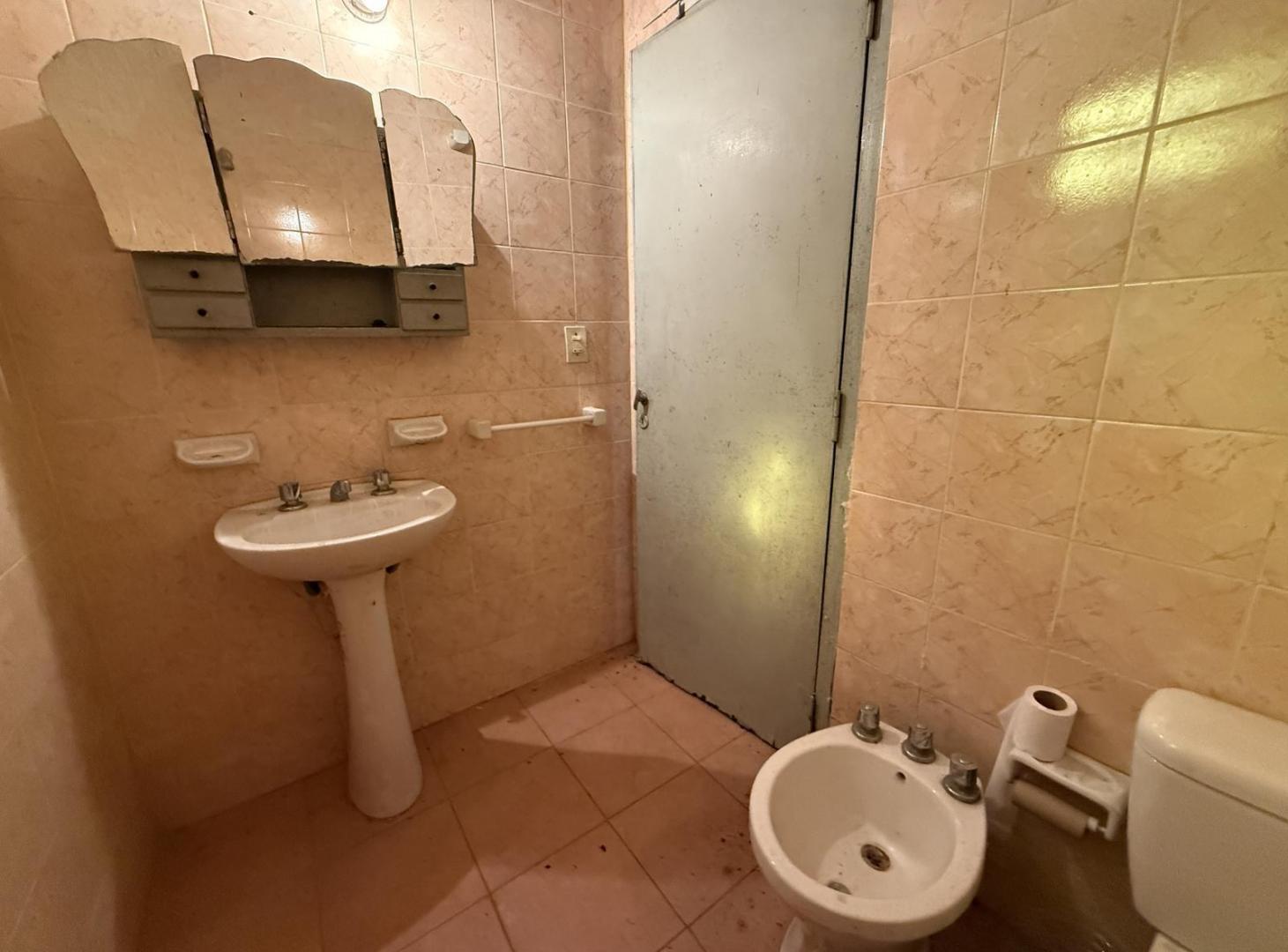 Foto de CASA VENTA RICARDONE CON TERRENO Y ARBOLEDA SOBRE RUTA, imagen 5