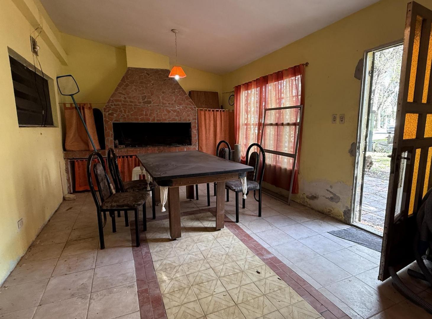 Foto de CASA VENTA RICARDONE CON TERRENO Y ARBOLEDA SOBRE RUTA, imagen 3