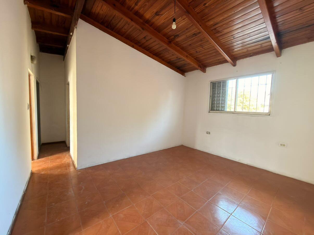 Foto de VENTA CASA DE 1 DORMITORIO EN ZONA SUR, imagen 1