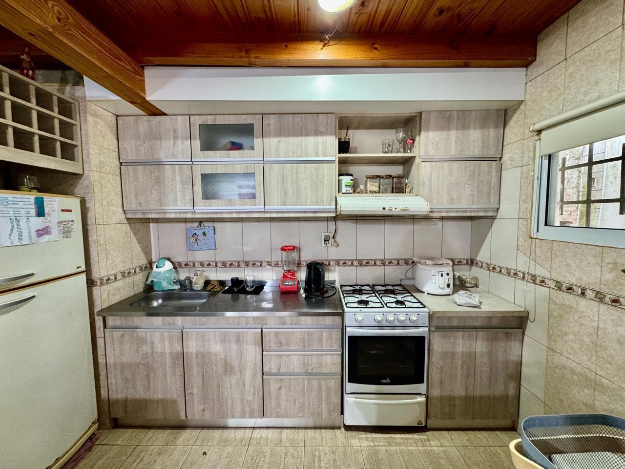 Foto de VENTA CASA LOCAL COMERCIAL Y GALPÓN, imagen 1