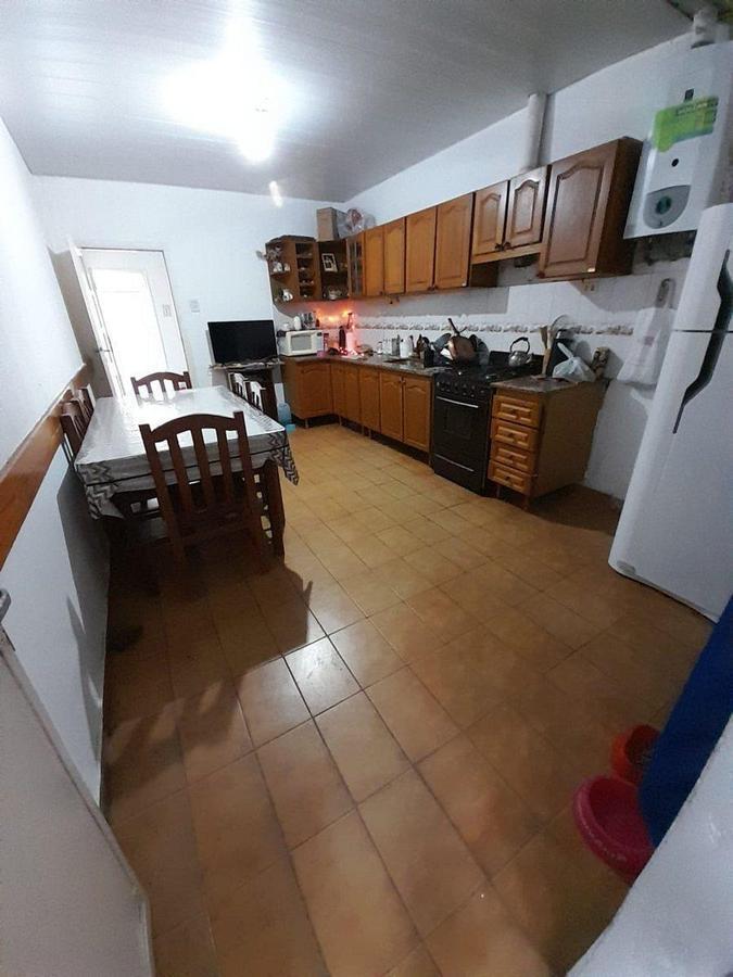 Foto de CASA VENTA 2 DORMITORIOS CON PATIO - B° BELGRANO, imagen 5
