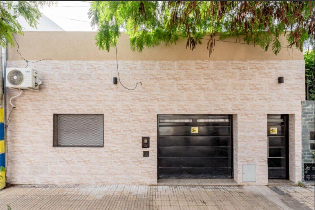 Foto de CASA VENTA BARRIO LAS HERAS DOS DORMITORIOS, imagen 2
