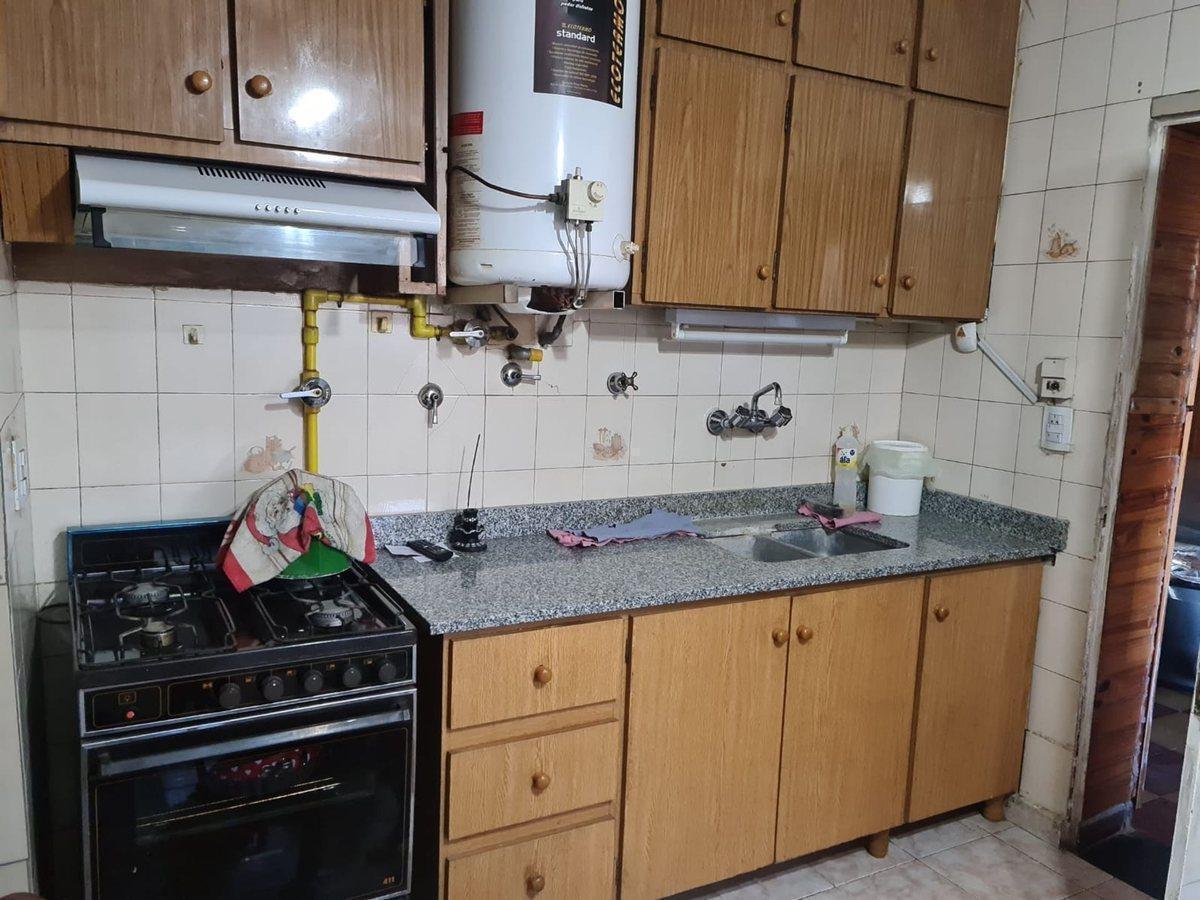 Foto de CASA EN VENTA DOS DORMITORIOS PÉREZ, imagen 3