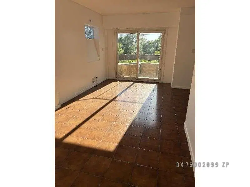 Olivos - Departamento Alquiler USD 1.200 2
