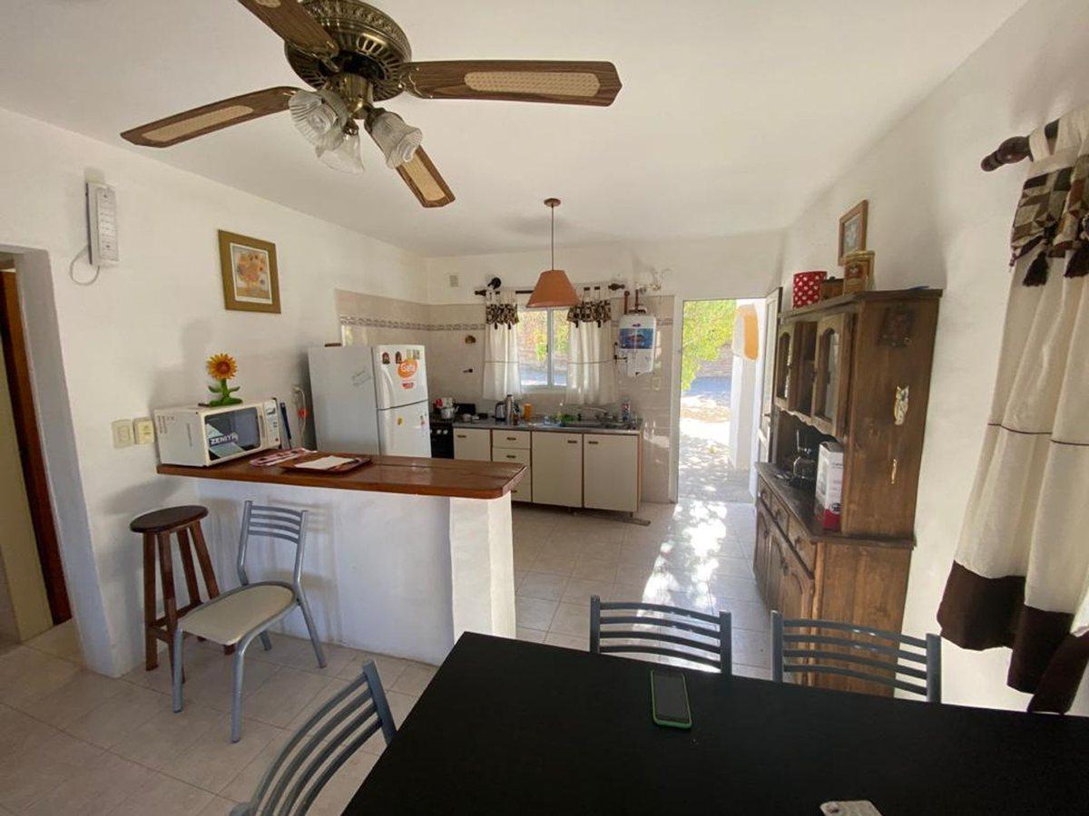 Venta Casa Las Grutas Bajada 5 a 180 m. del Mar. 4
