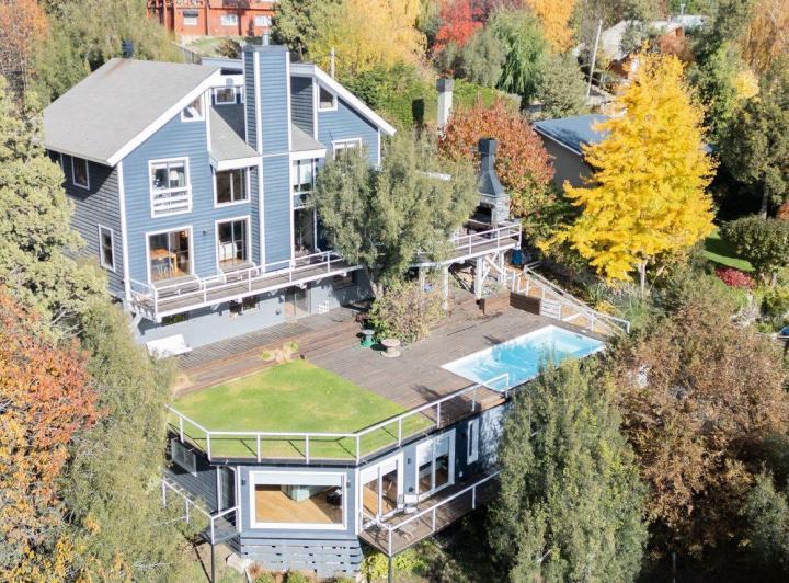 VENTA CASA KM2 BARILOCHE - VISTA Y PILETA 3
