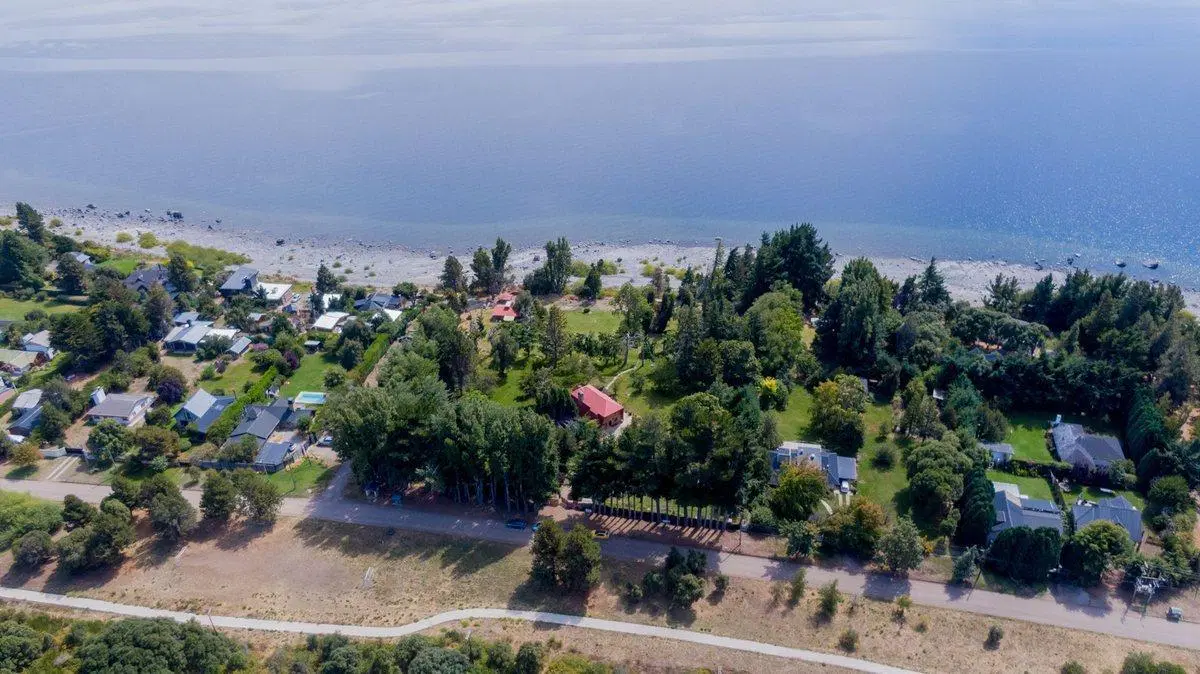 Venta 5.312 m2, Sobre Costa de Lago Nahuel Huapi 4