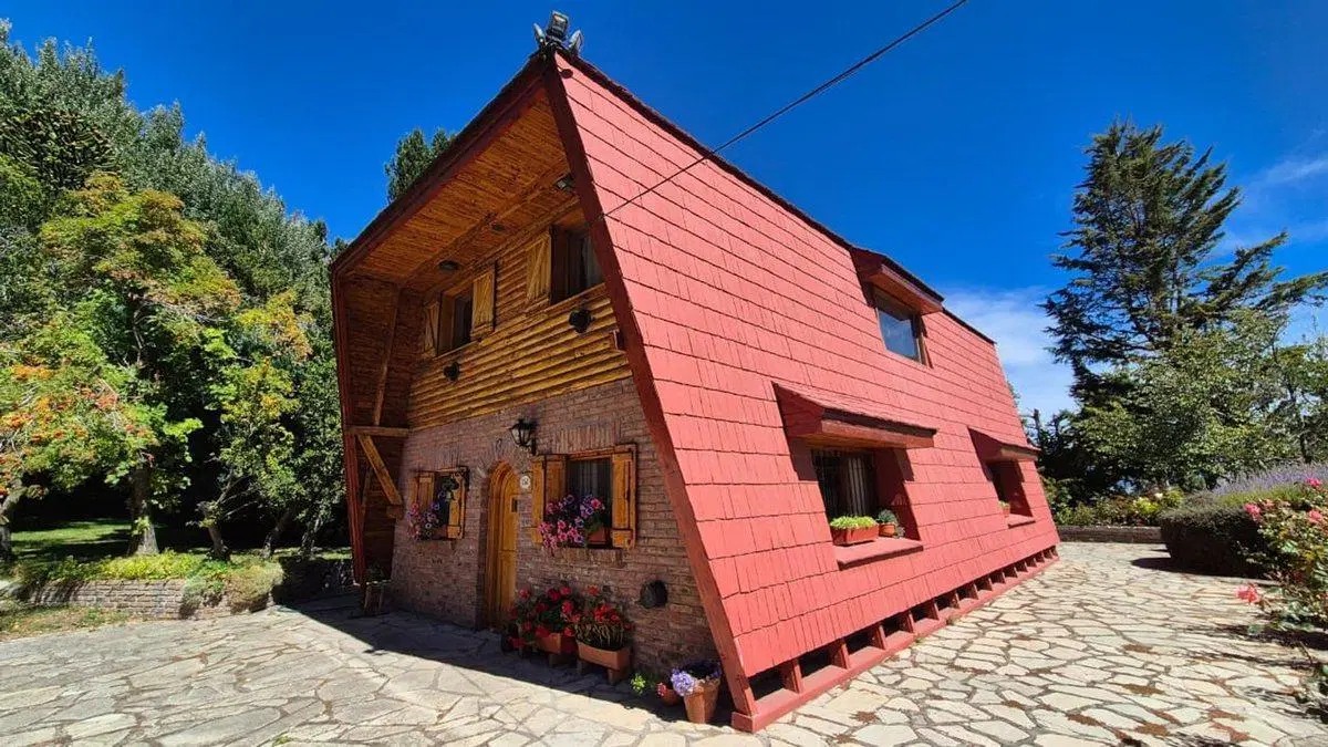 Hermosa Casa en Venta con vista al Lago, Bariloche 2