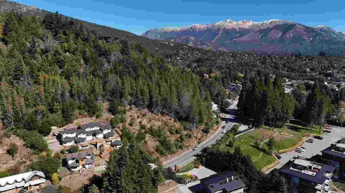 Venta 2 Lotes Vista Lago Inversión Bustillo km7 2