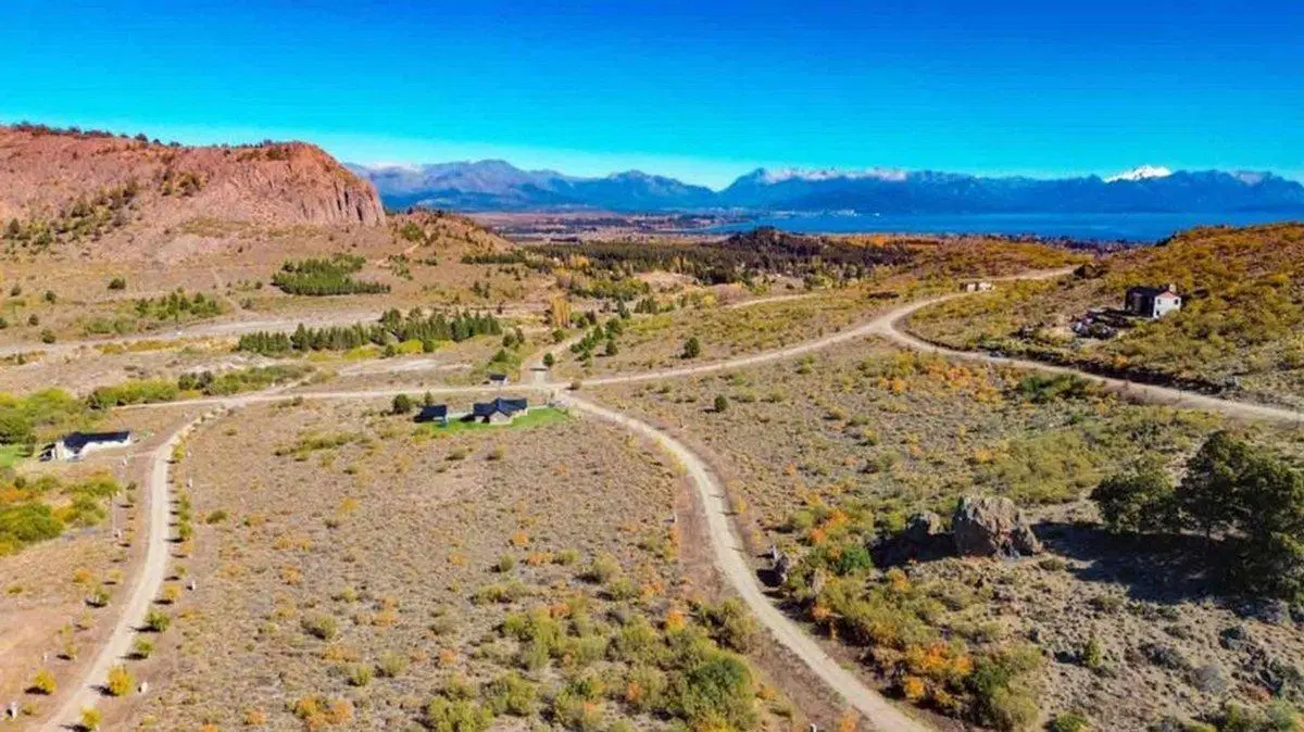 Lote 2160 m2 Barrancas de Dina Huapi 4