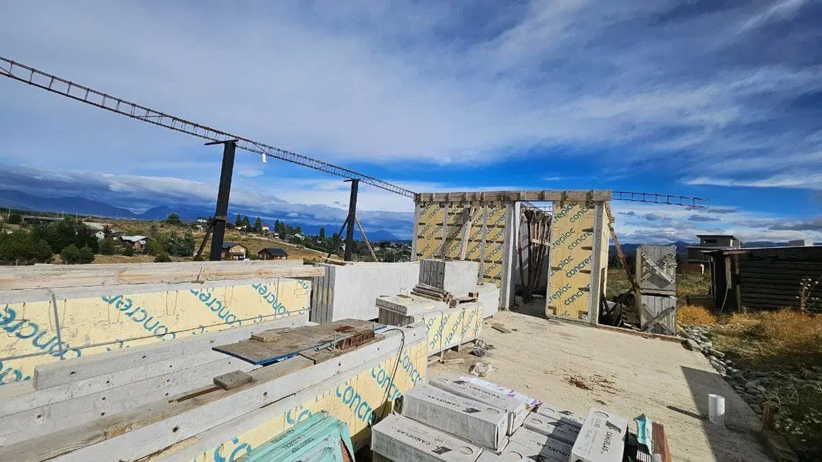 LOTE + CASA A TEMINAR - GRAN OPORTUNIDAD 2