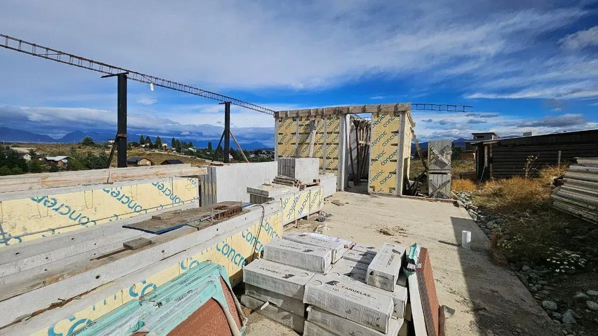 LOTE + CASA A TEMINAR - GRAN OPORTUNIDAD 5