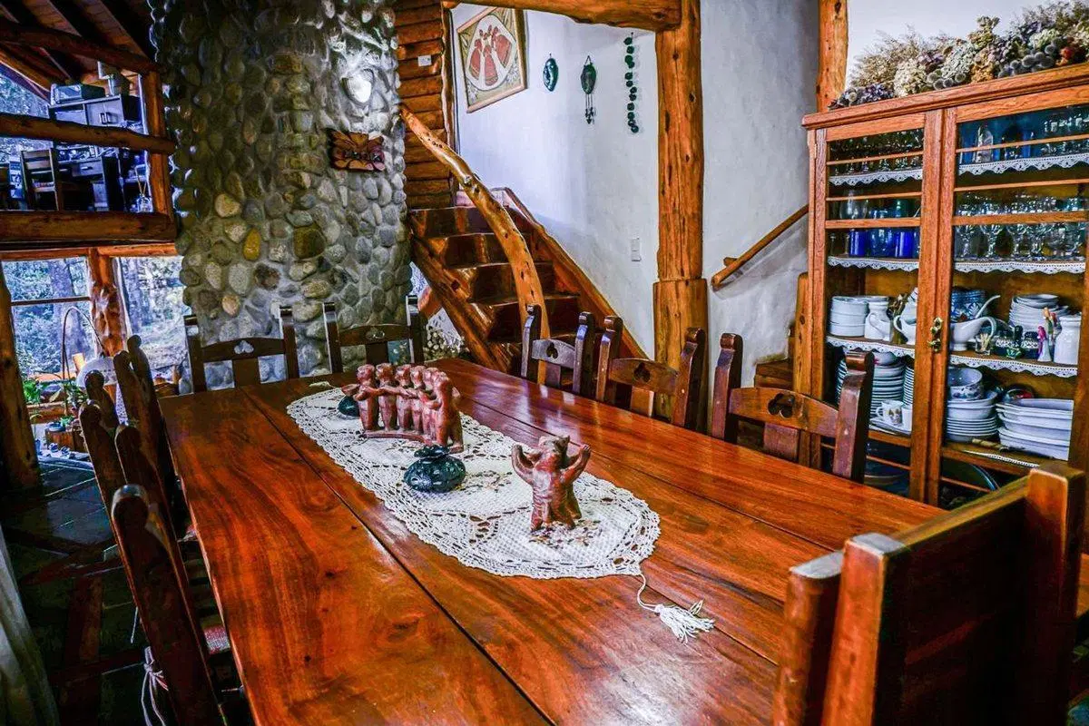 Casa en Venta Suyai Bariloche 3400m2 de lote 4