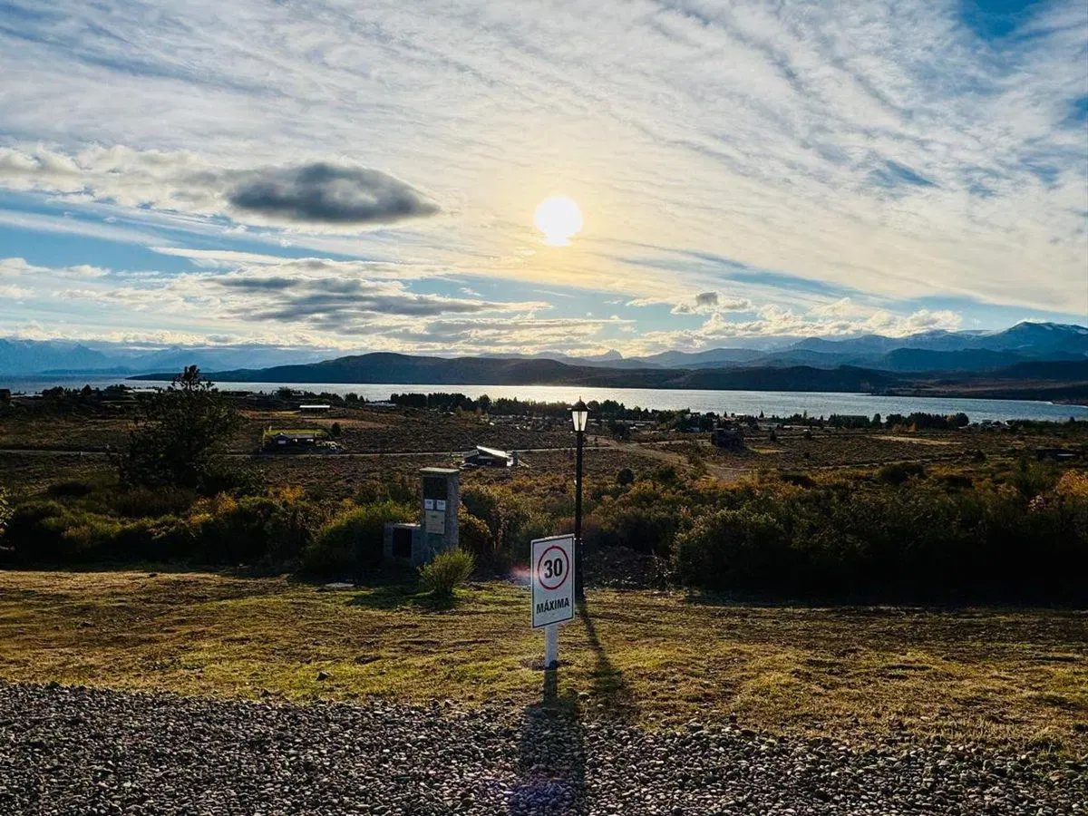 Lote en Dina Huapi Vista al Nahuel Sup. 2.165 Mts 5