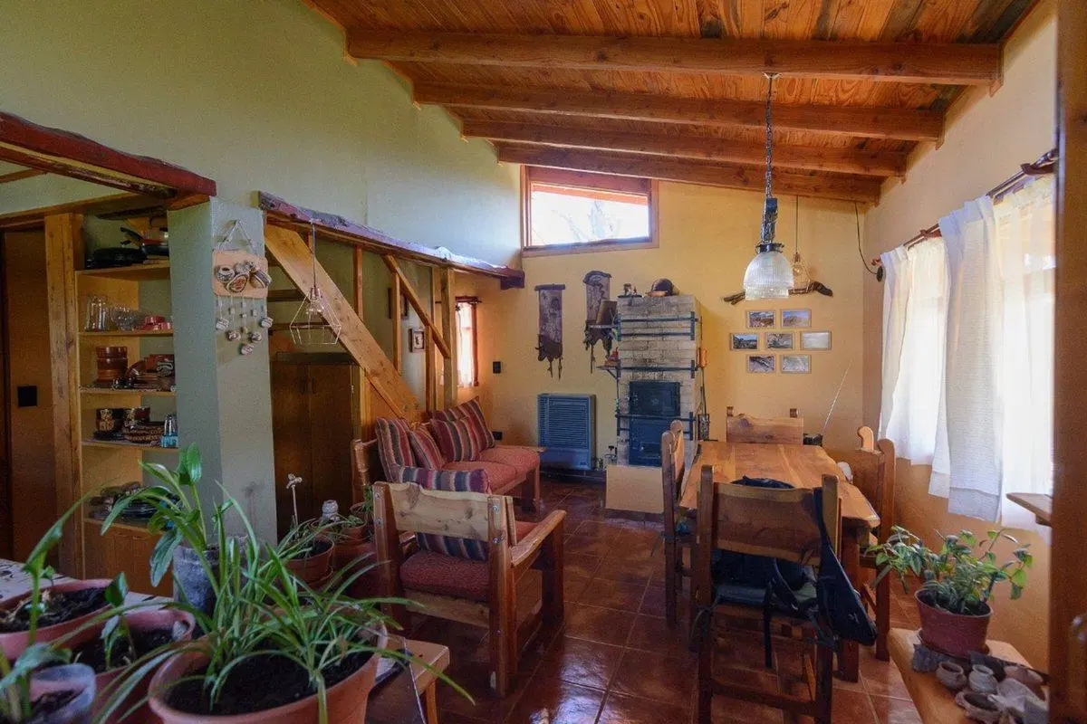 Casa de 97m2 con 2 dormitorios, lote de 600m2. 4