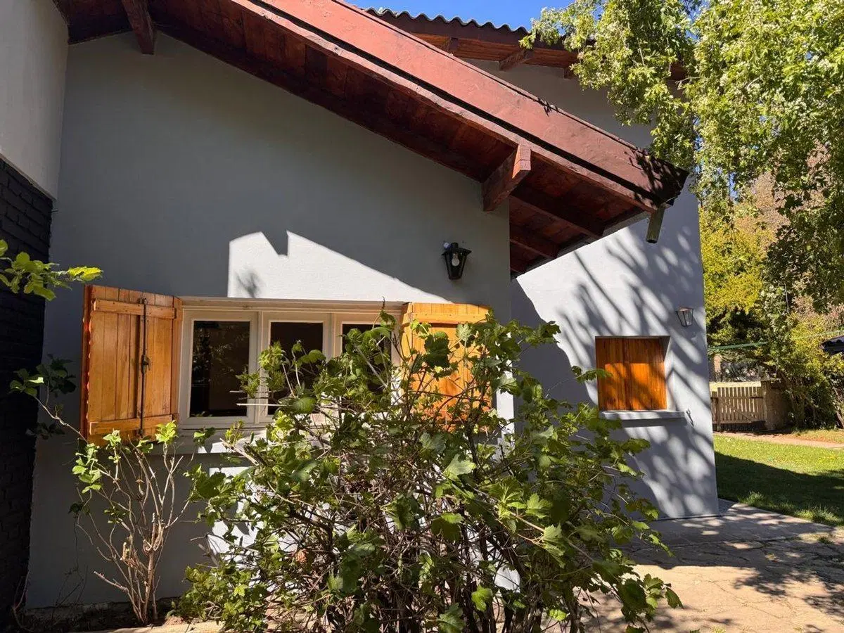 Venta Exc, Casa 5 dormitorios en  Bariloche km 5 5