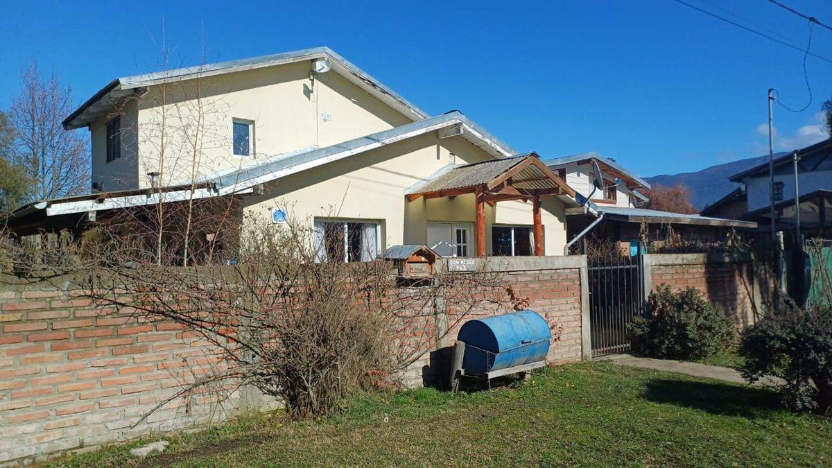 ALQUILER Casa con dos dormitorios en El Bolsón