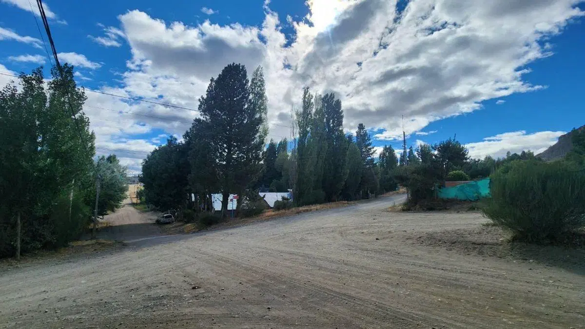 Lote en esquina a 300 m de RN 23 - APTO PH 5
