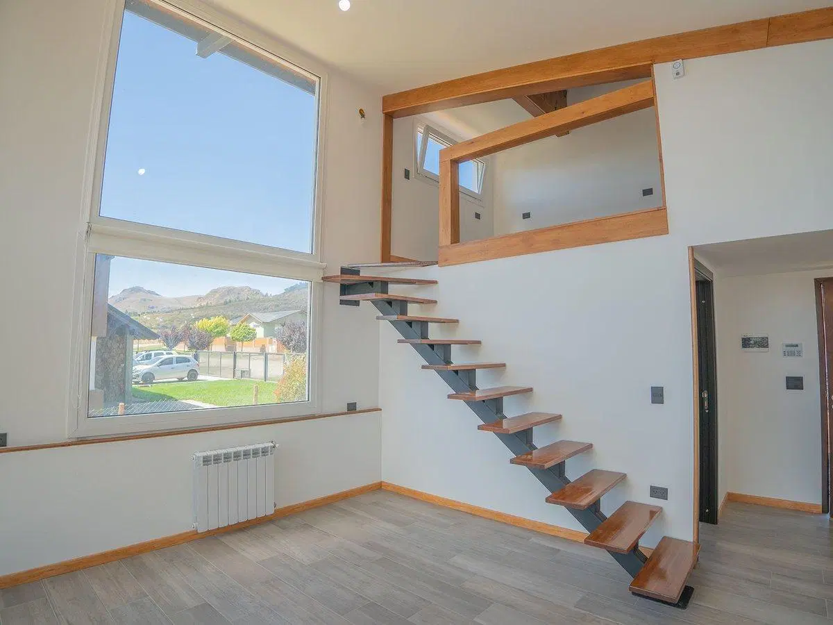Casa a Estrenar a la Venta en Dina Huapi 5