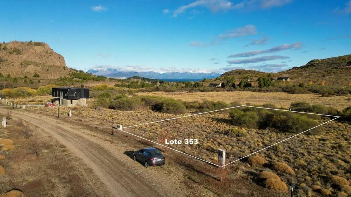 Terreno en Venta Barrancas de Dina Huapi 3