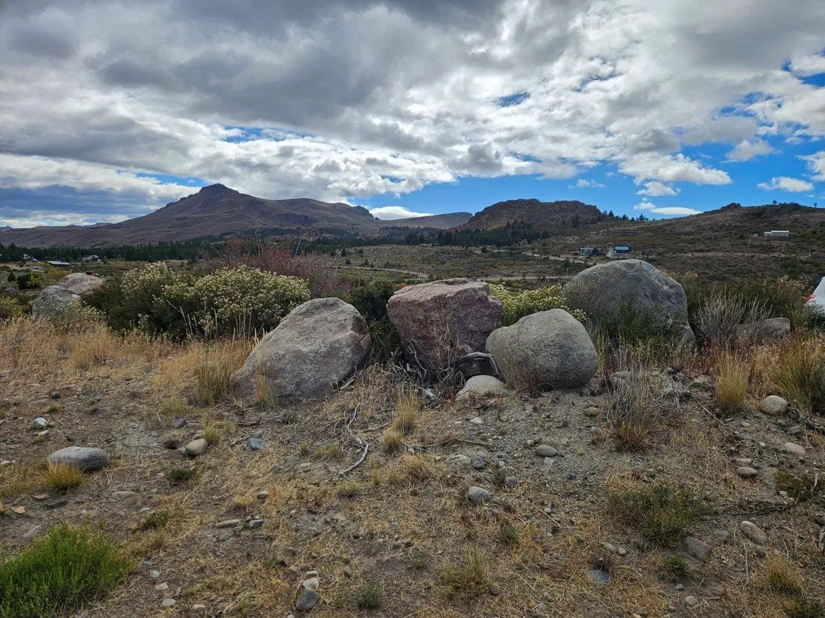Barrancas de Dina Huapi - Lote 104 3
