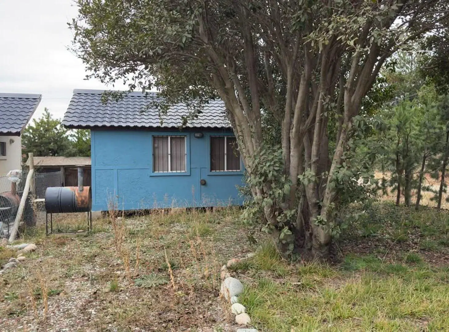 TERRENO EN ESQUINA B. ABEDULES, CON TINY HOUSE 8