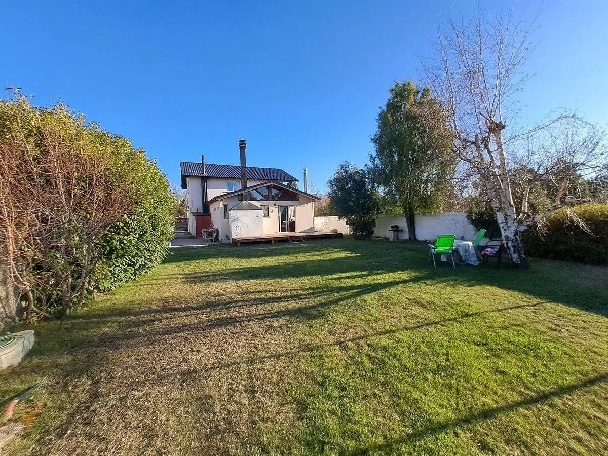 VENTA CASA CON QUINCHO EN LAS VICTORIAS LOTE 600M2 5