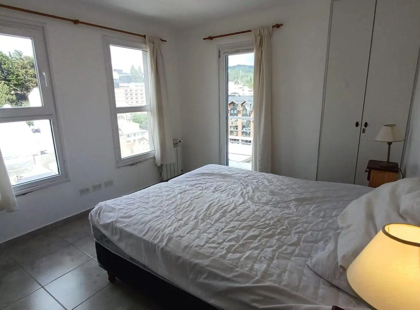 Departamento de tres ambientes con Balcón 4