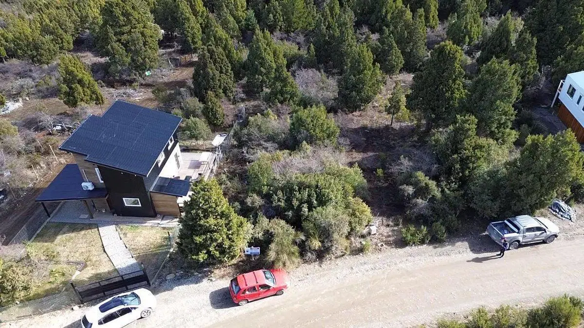 Lote en Lomas del Cauquén, vista al lagoBariloche 4