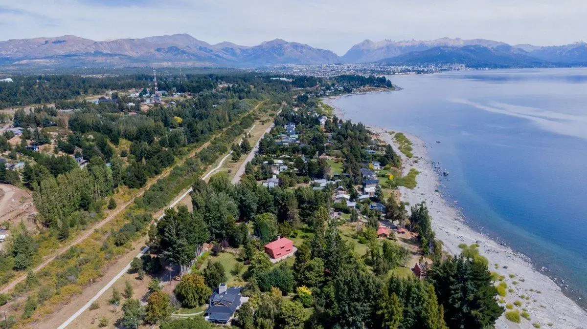 Venta 5.312 m2, Sobre Costa de Lago Nahuel Huapi 4
