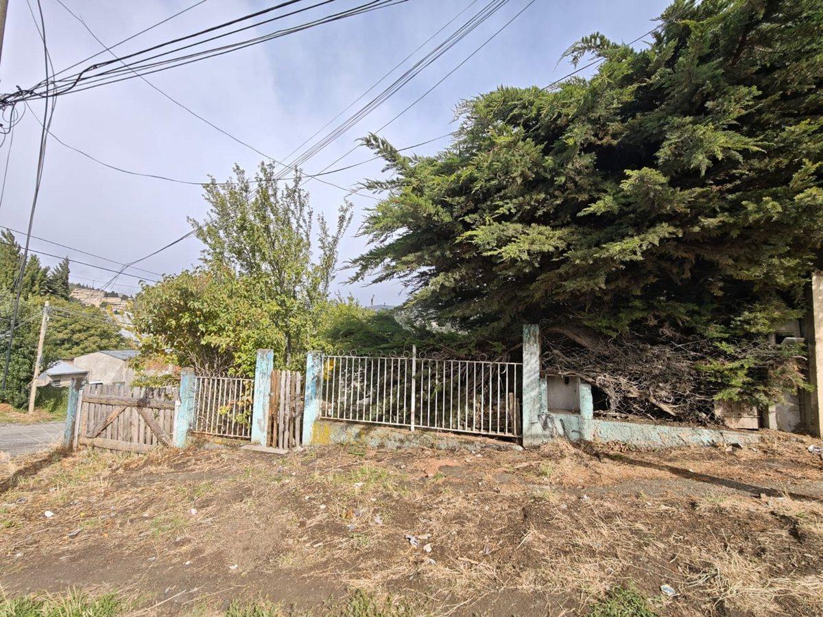 Lote en Esquina - Planos Aprobados - PERMUTA