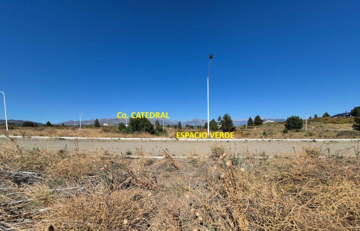 LOTE FRENTE A ESPACIO VERDE EN COIRONES