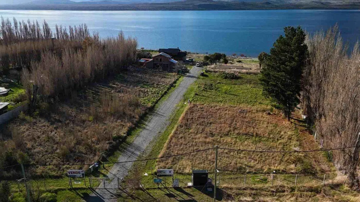 TERRENOS LAS CHACRAS, CON BAJADA AL LAGO 2