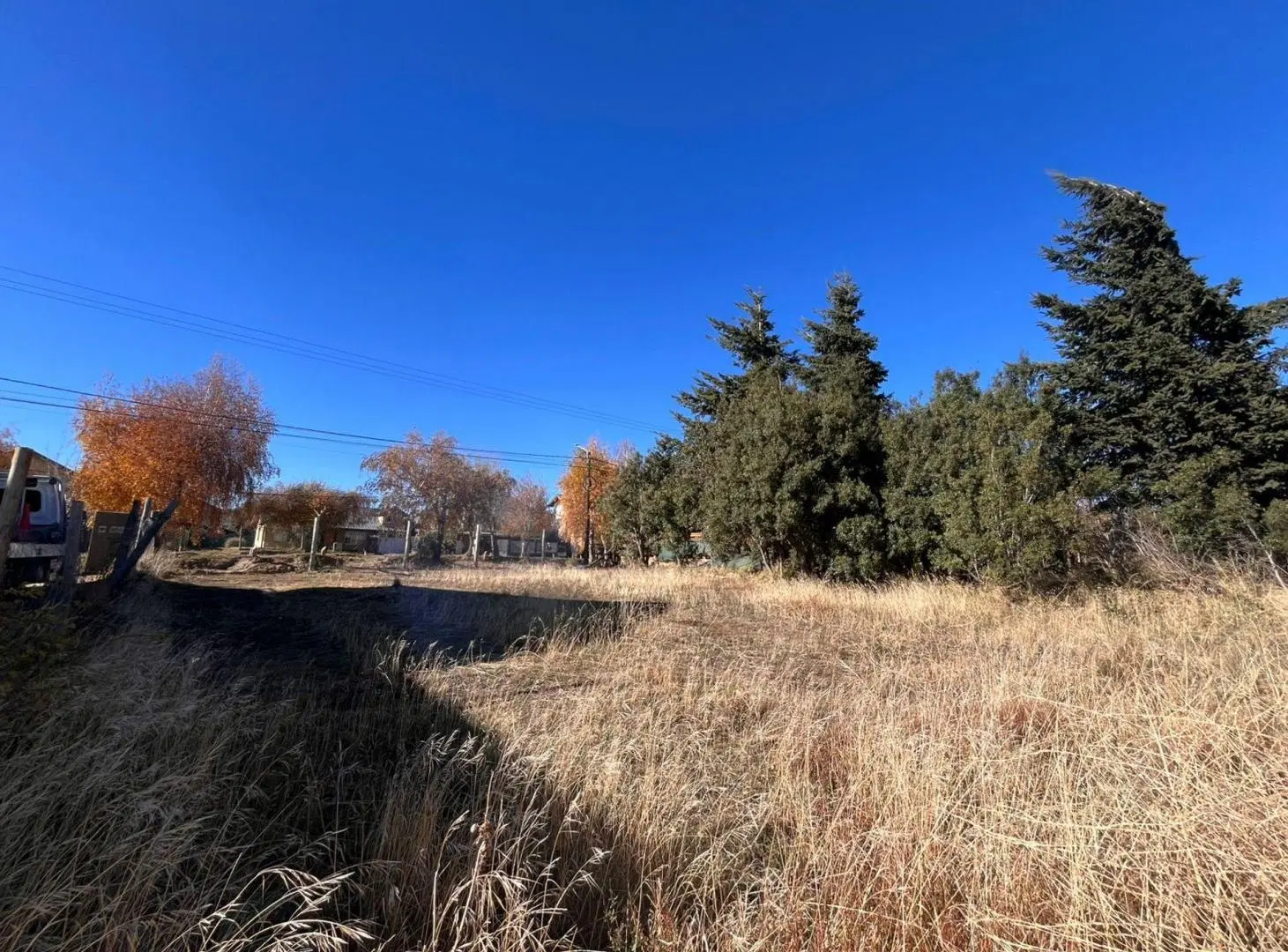 VENTA LOTE SOBRE AV. LAS VICTORIAS 4