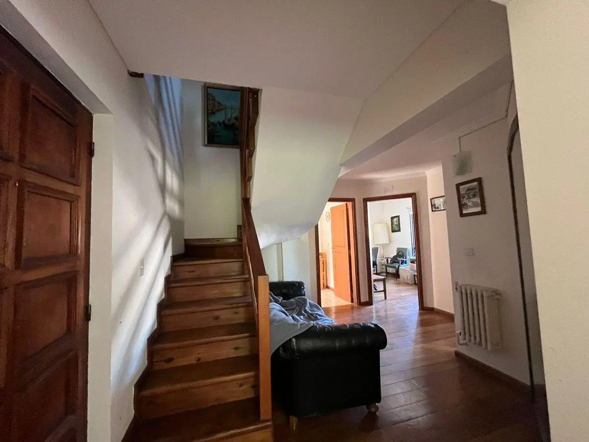 VENTA DEPARTAMENTO MUY AMPLIO CON HOGAR A LEÑA 5