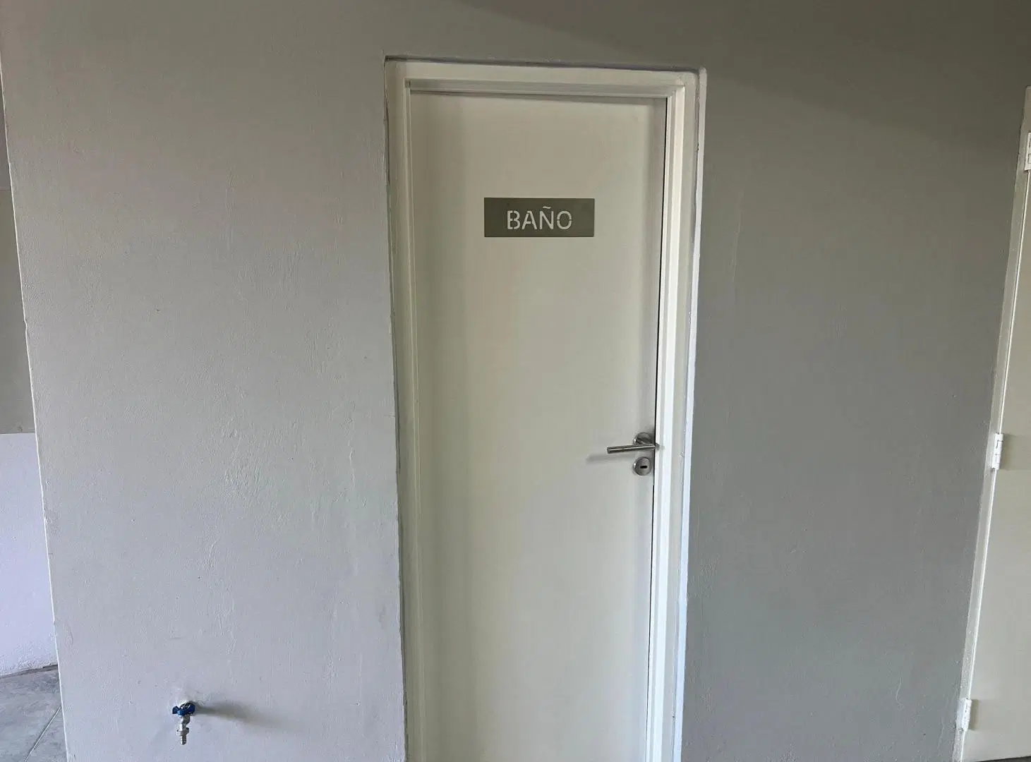 VENTA COCHERA EN BARRIO BELGRANO AMPLIA 5
