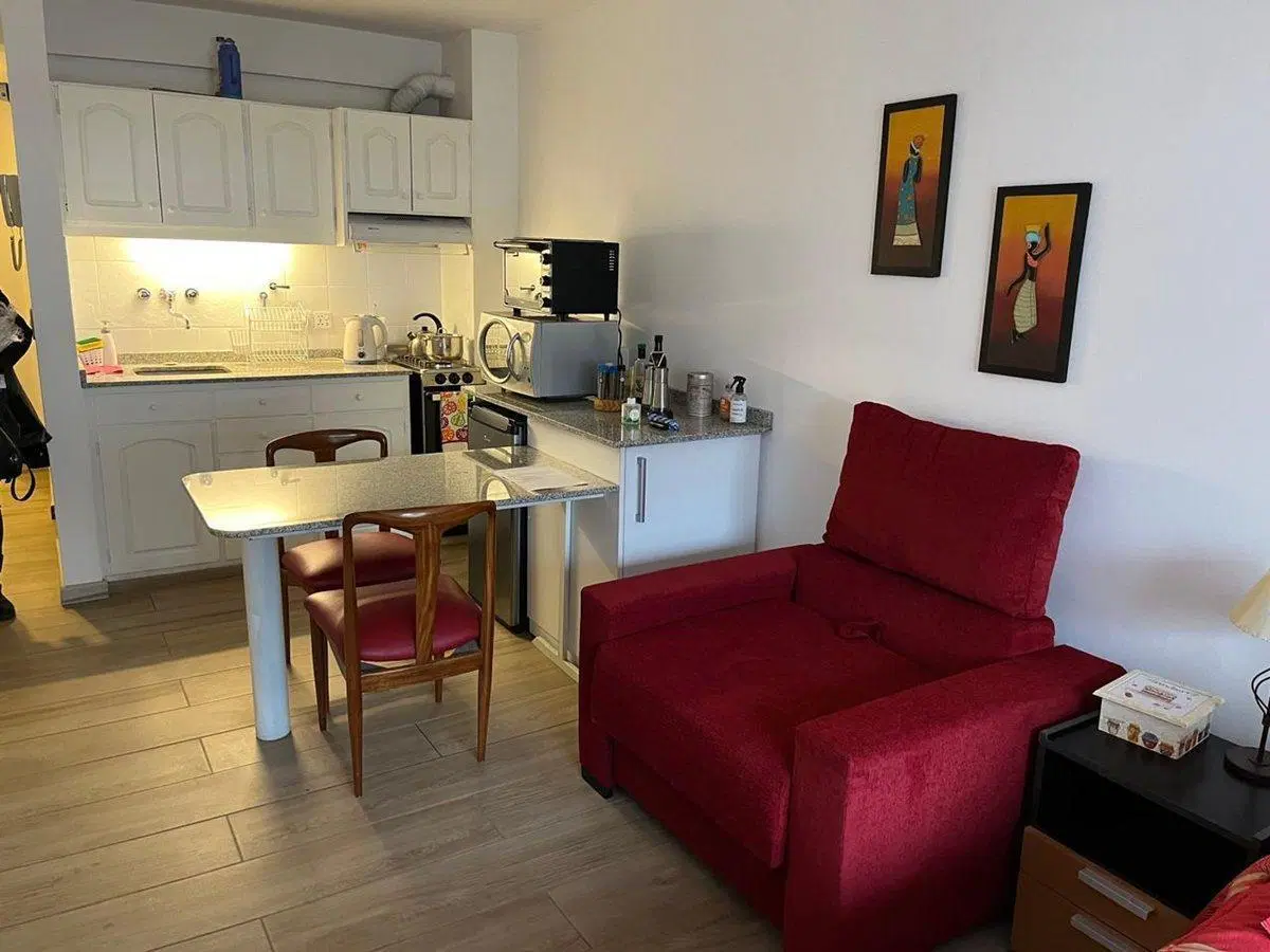 Departamento Monoambiente en alquiler. 5