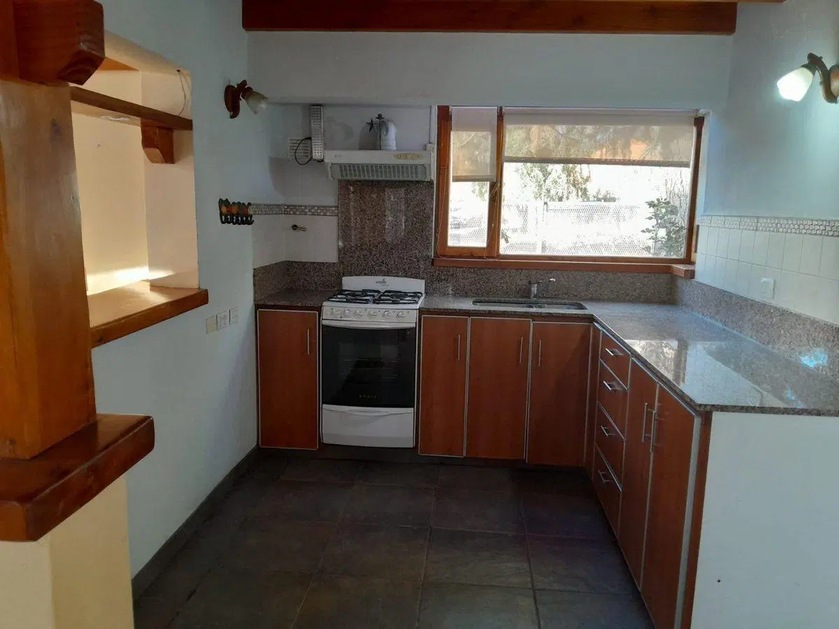 Venta Casa Aldea del Este con vista al Lago N.H. 2