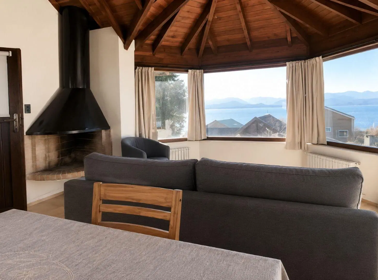 Venta PH Vista al lago 3 ambientes KM 2 Bariloche 5