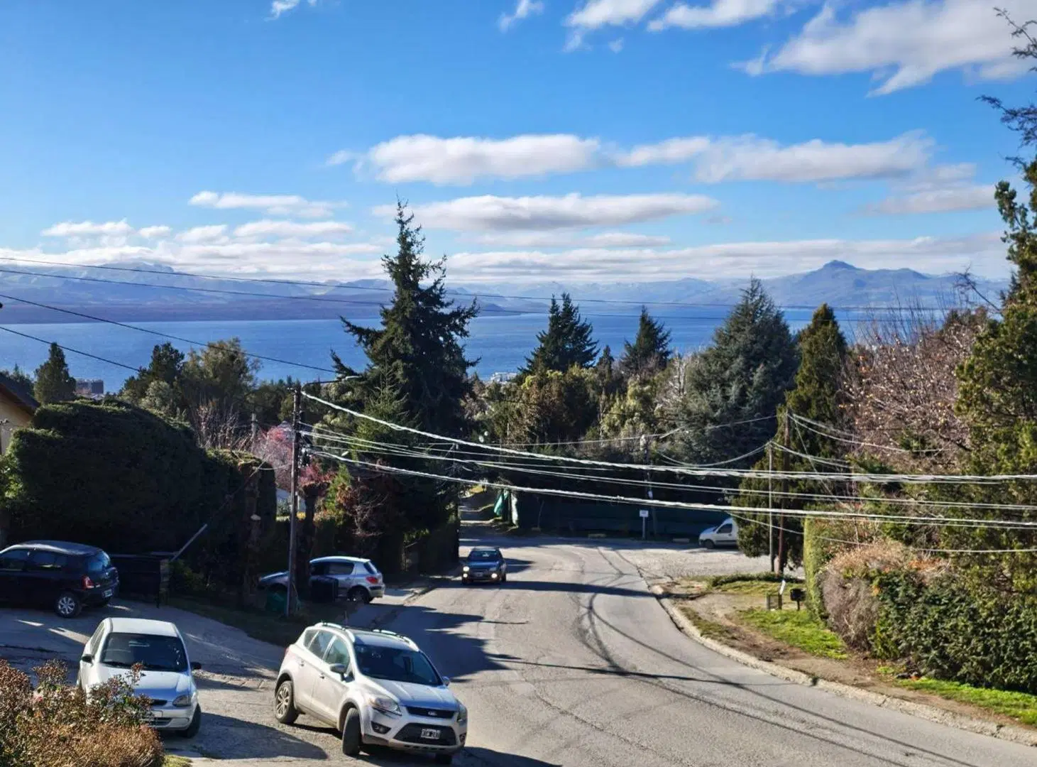 Venta Casa 4 ambientes Bariloche con vista al lago 8