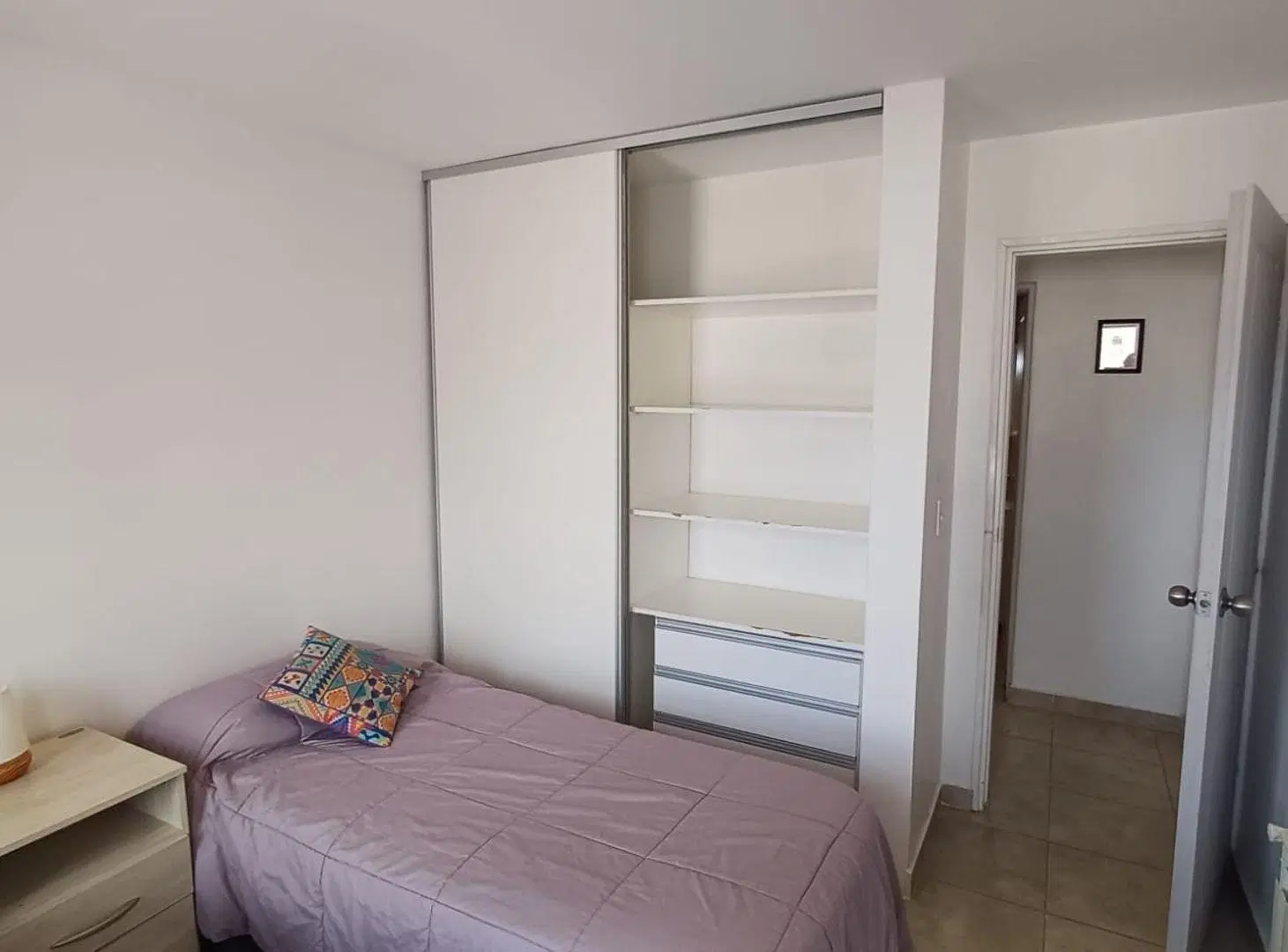 Departamento de tres ambientes con Balcón 4